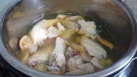 全翅菌菇汤的做法步骤5